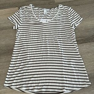 🆕 White House Black Market Womens Shallow V Neck Top, Size XS